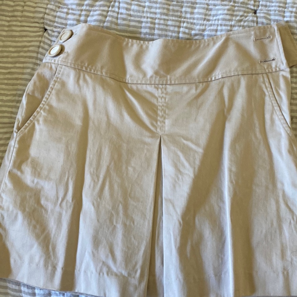 Ladies short skirt with lining. Designer fashion